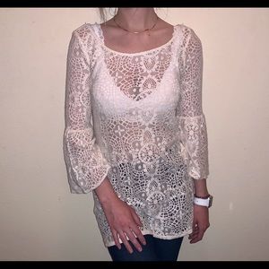 American Eagle Cream Blouse